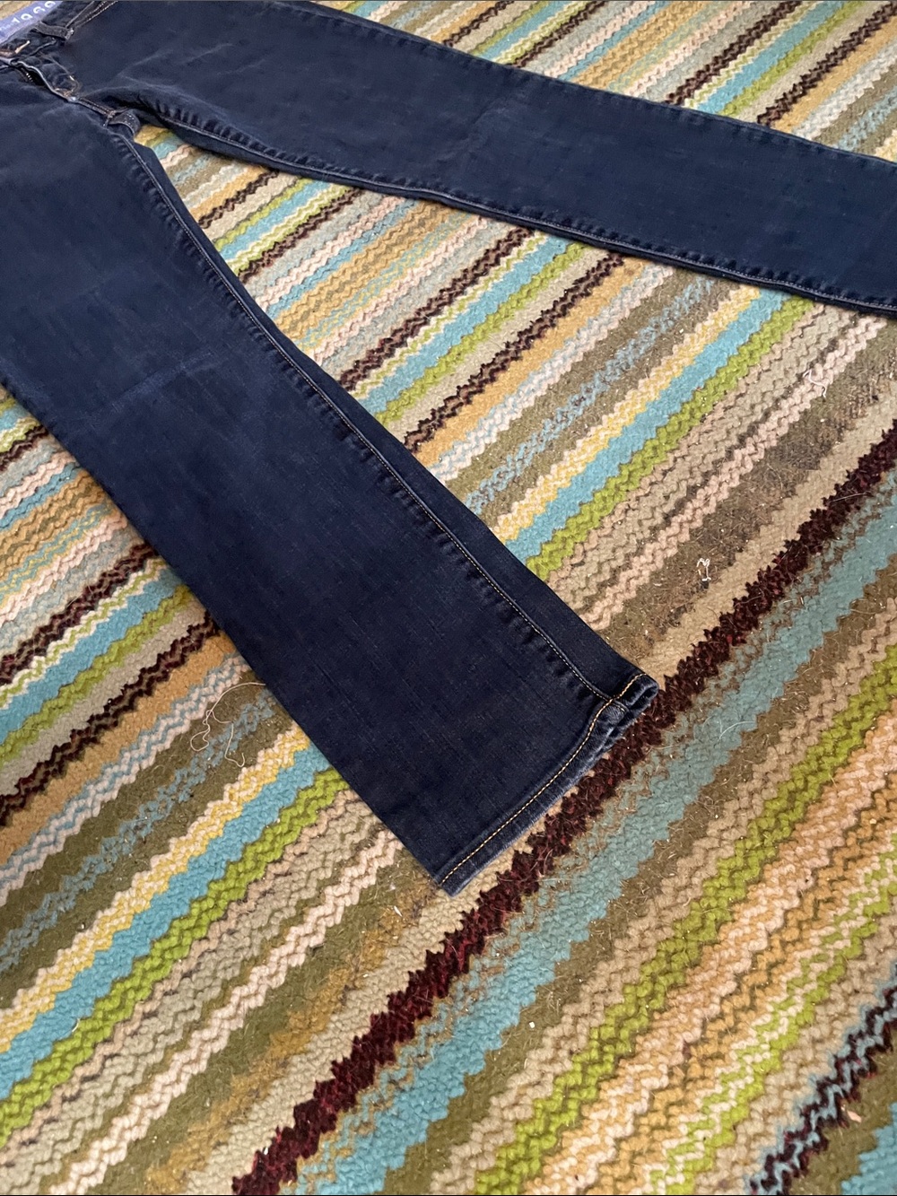 GAP Women's Dark Indigo Skinny Jeans - Picture 4 of 6